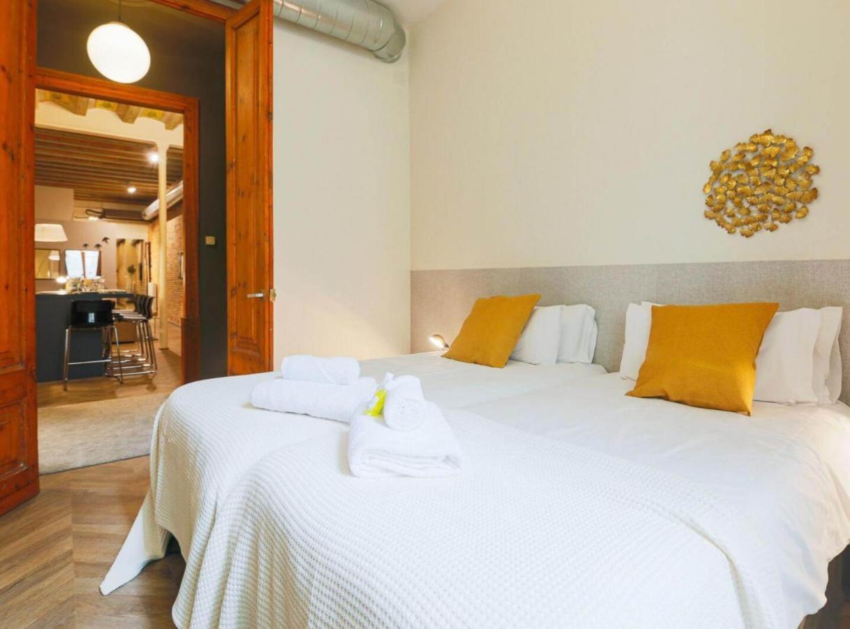 Avinyó- New Listing -Spacious Loft in the Gothic Quarter! Barcelona Exterior foto