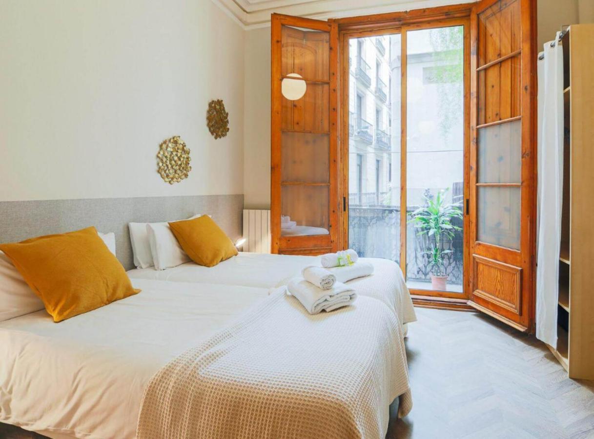 Avinyó- New Listing -Spacious Loft in the Gothic Quarter! Barcelona Exterior foto